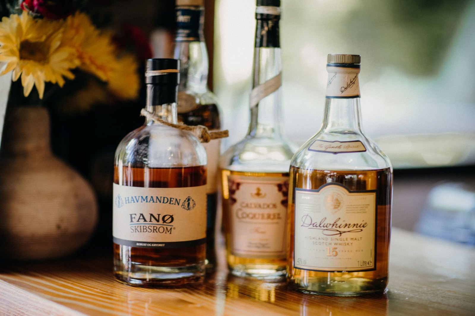 Бутылка виски Lagavulin 16
